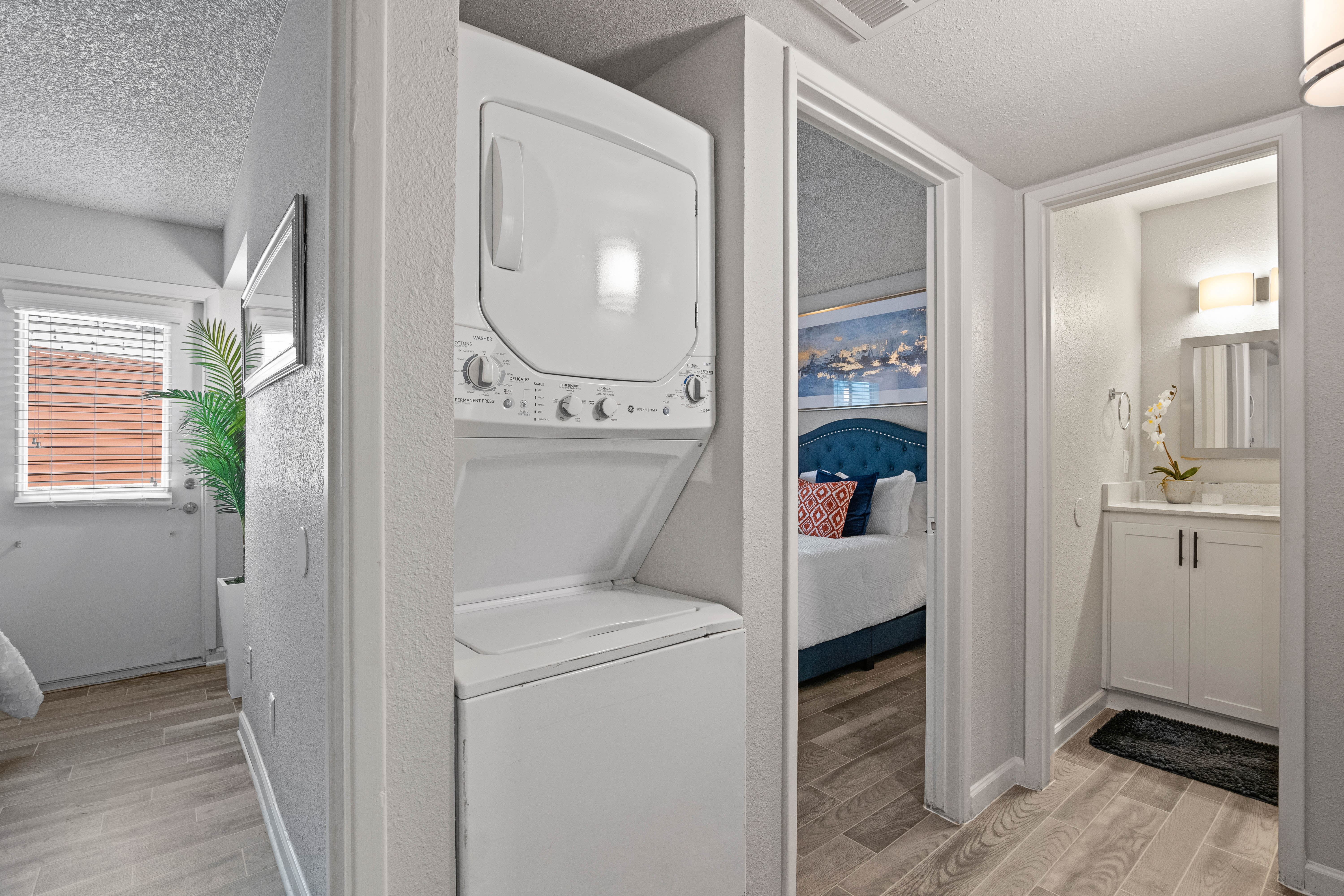 Delano Apartments Image 23